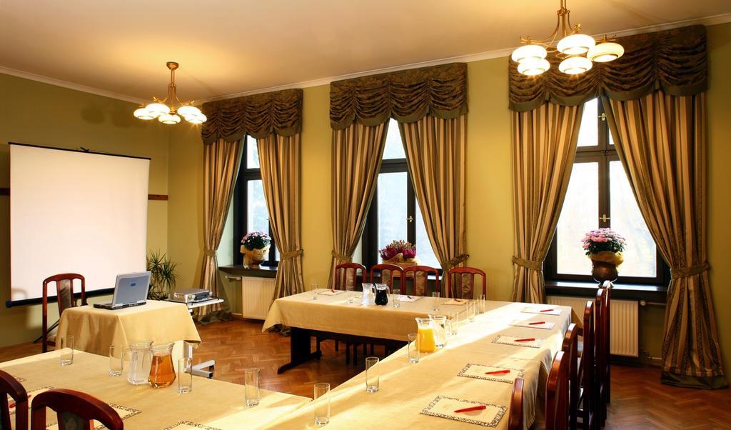Lezno Palace Eksteriør billede