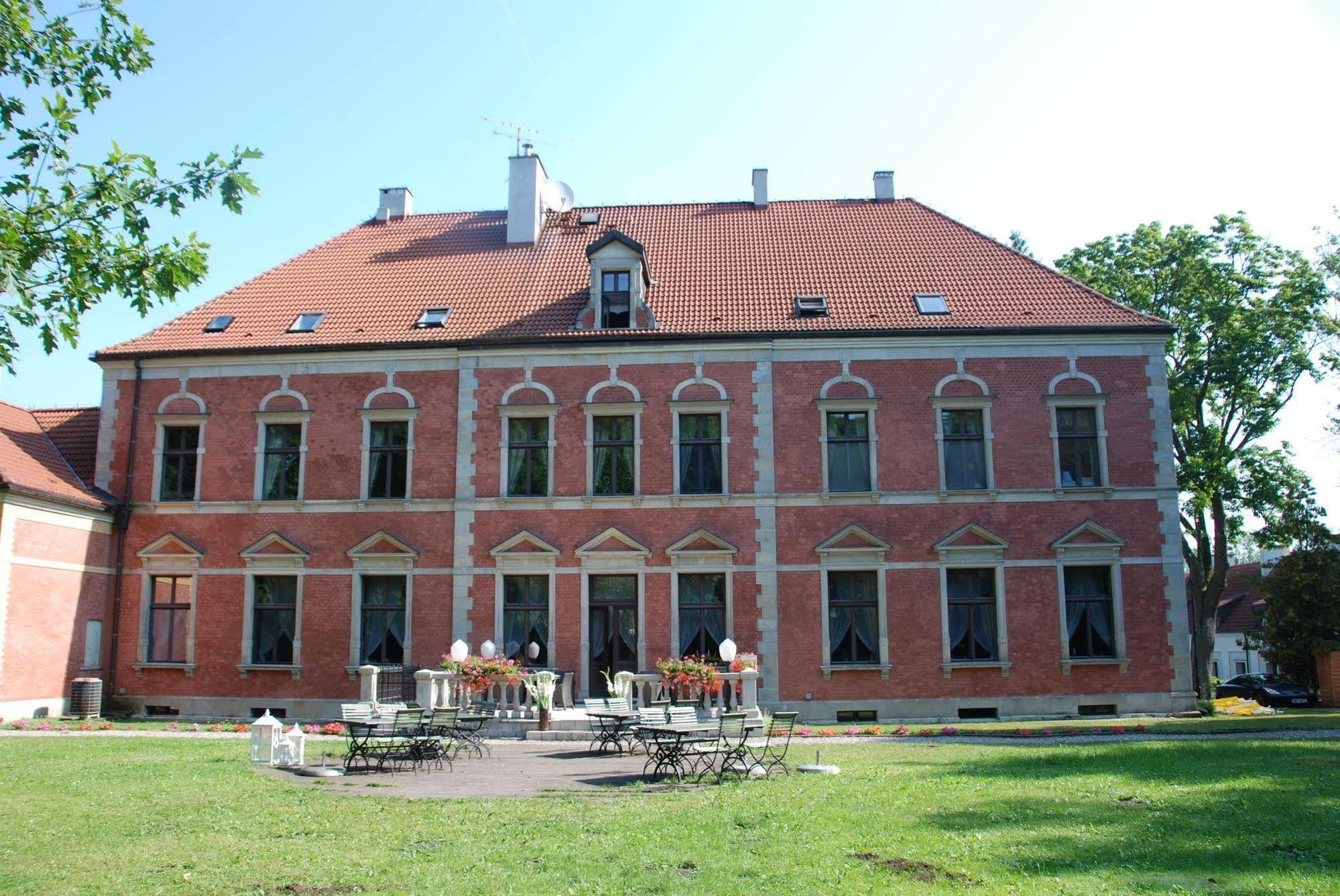 Lezno Palace Eksteriør billede